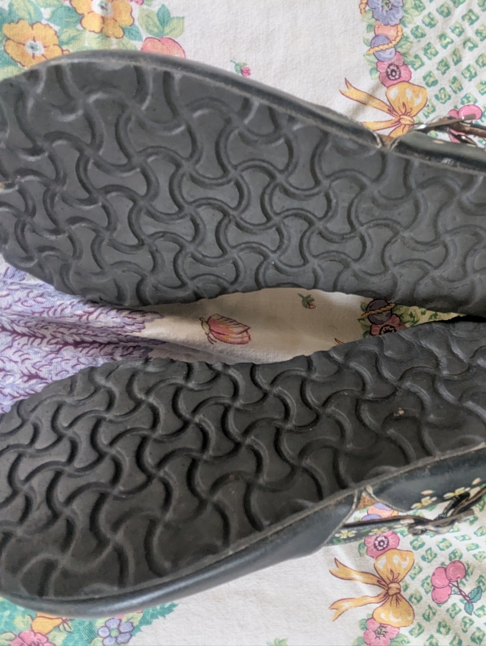 Goby Floral Clogs - Picture 4 of 4